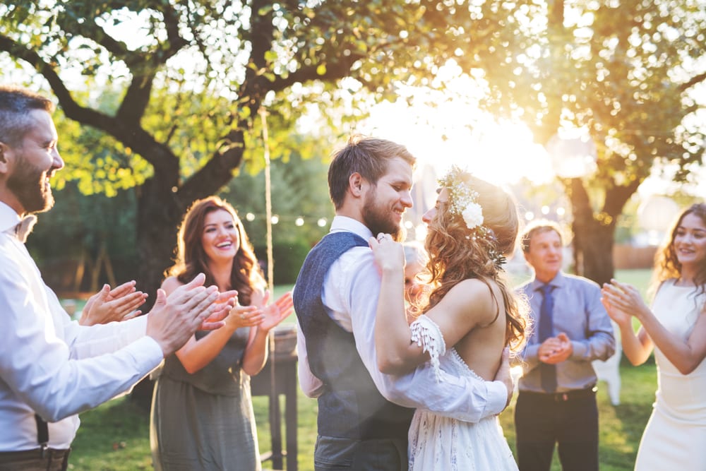 Best Tips for A wedding on a Budget: celebrate your wedding at home