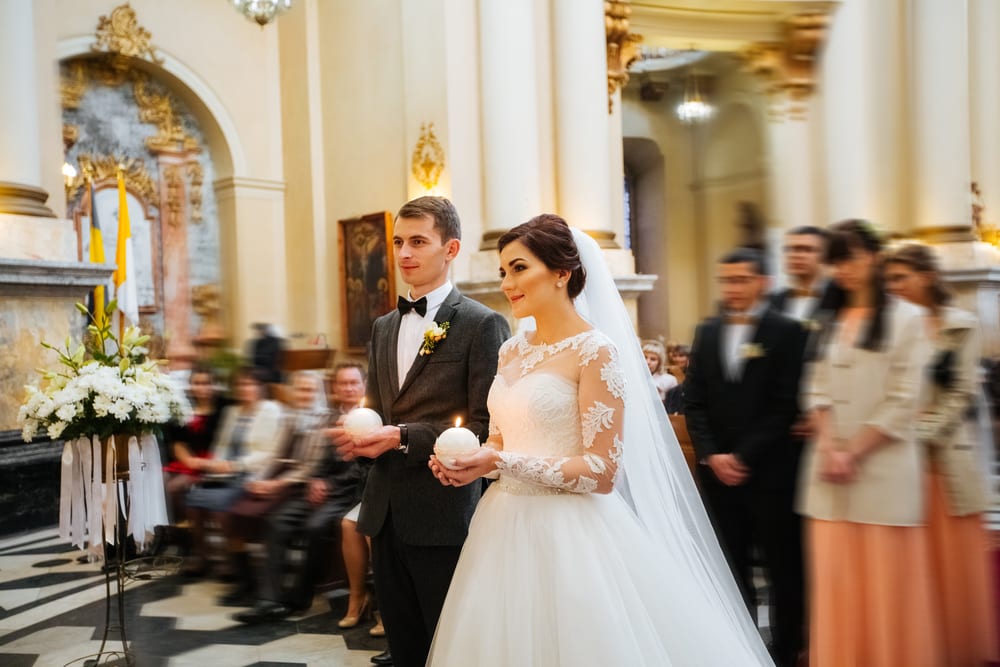 Best Tips for A wedding on a Budget: planning to do the wedding in your church