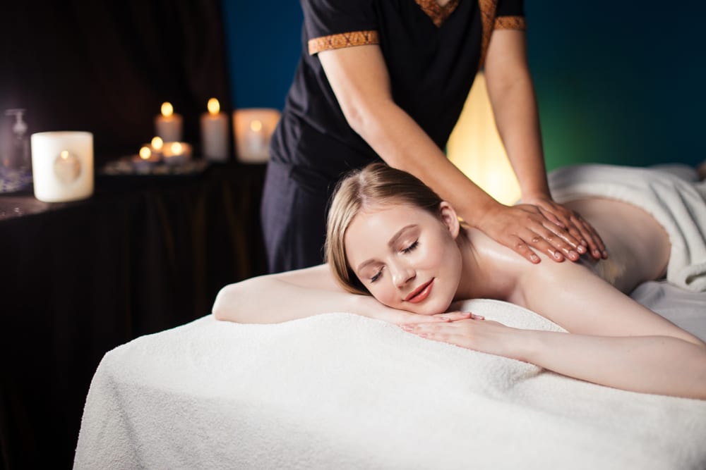 Benefits of a Full Body Massage - Boosts skin health