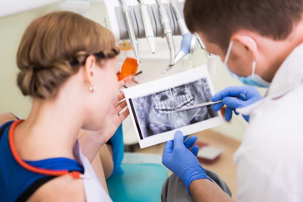 Benefits of Professional Dental Cleanings - Detect possible issues